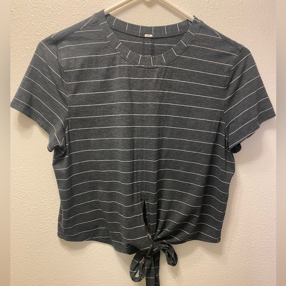 lululemon tshirt